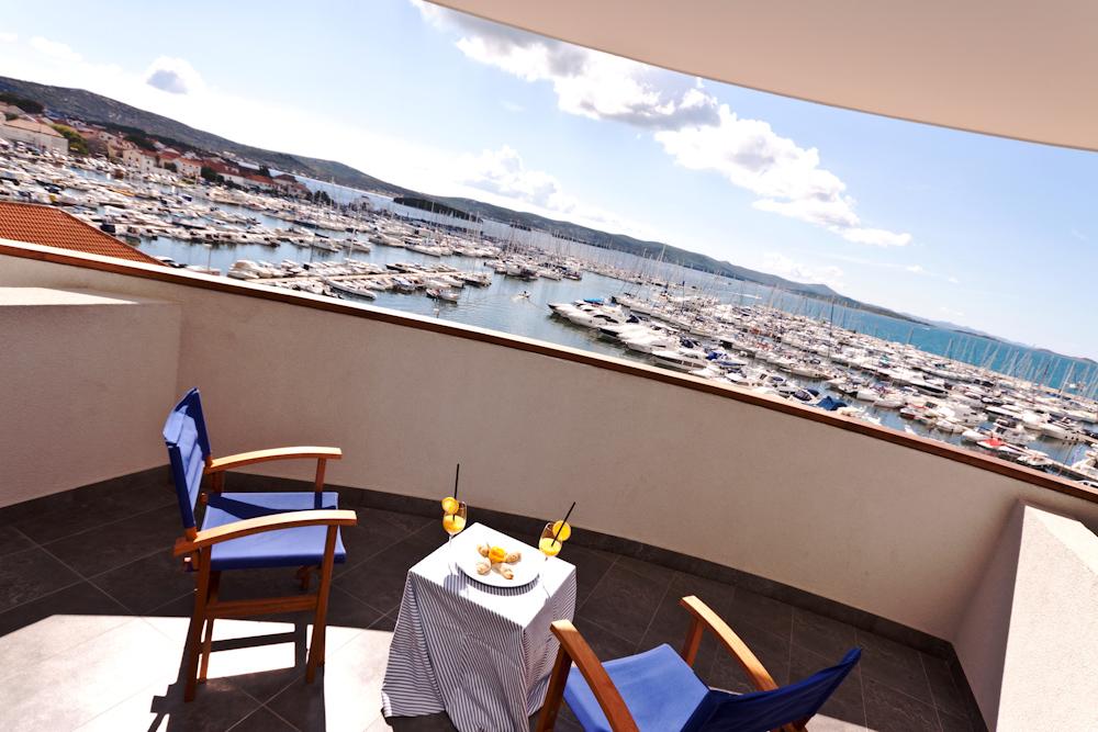 Hotel In Biograd Na Moru Dış mekan fotoğraf