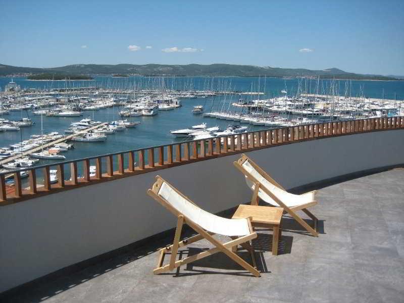 Hotel In Biograd Na Moru Dış mekan fotoğraf